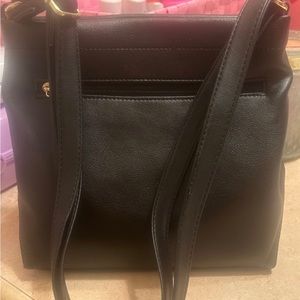 Black shoulder purse